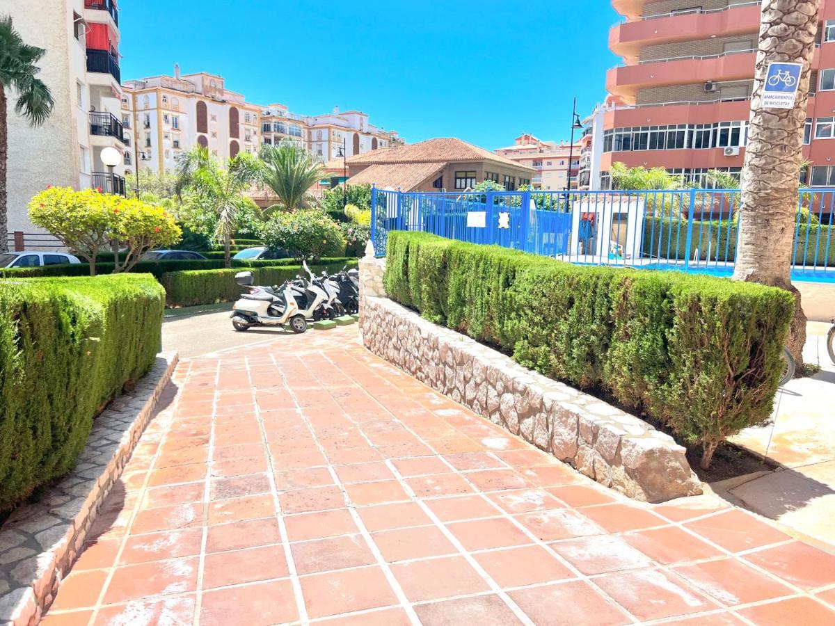 Cozy And Quiet, Pax7 Los Boliches, 3D, 2B, Pool And Close To The Beach フエンヒロラ エクステリア 写真