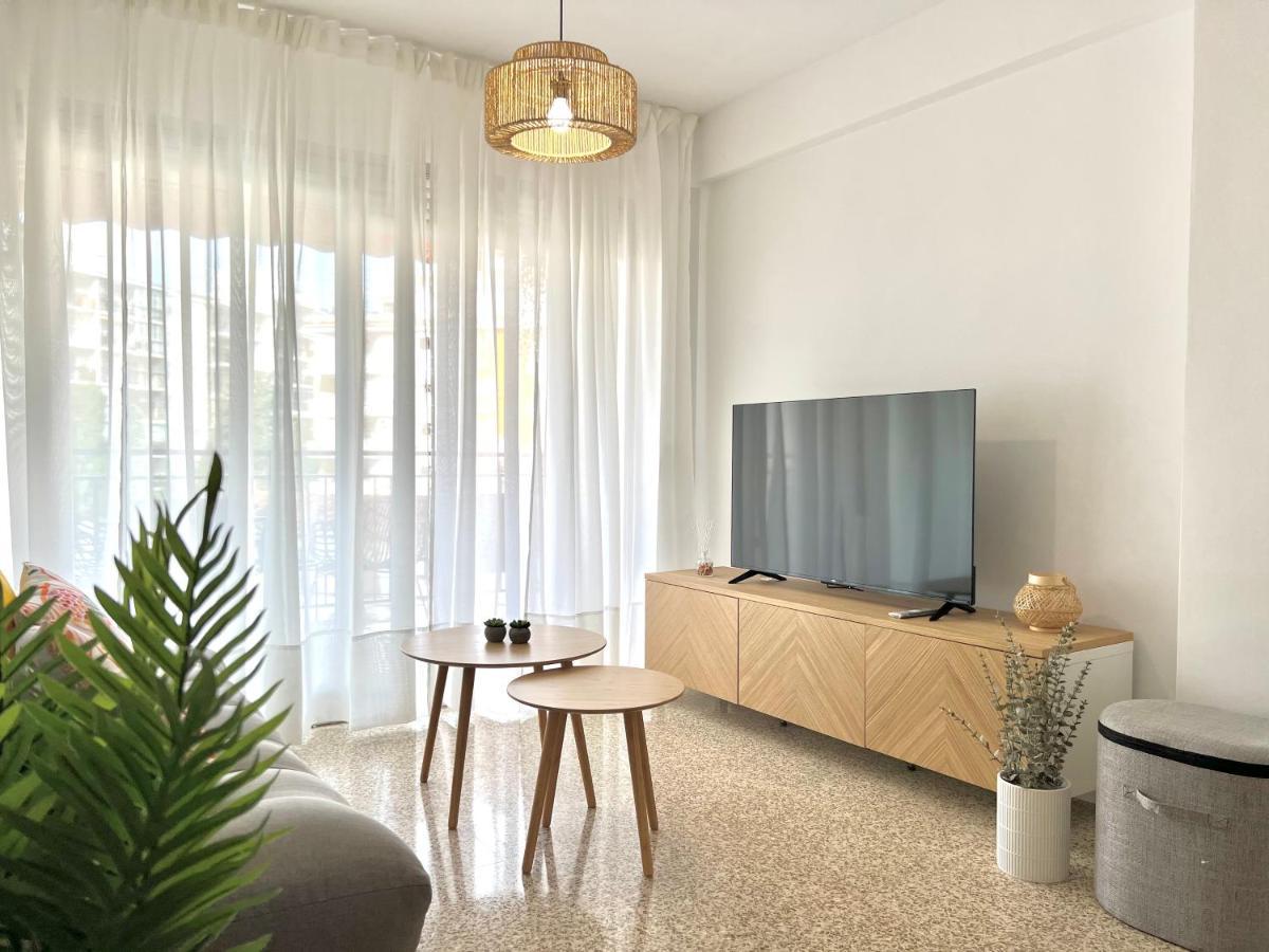 Cozy And Quiet, Pax7 Los Boliches, 3D, 2B, Pool And Close To The Beach フエンヒロラ エクステリア 写真